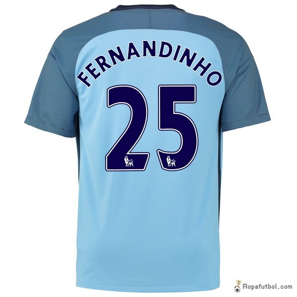 Camiseta Manchester City Replica Primera Ropa Fernandinho 2016/17 Azul